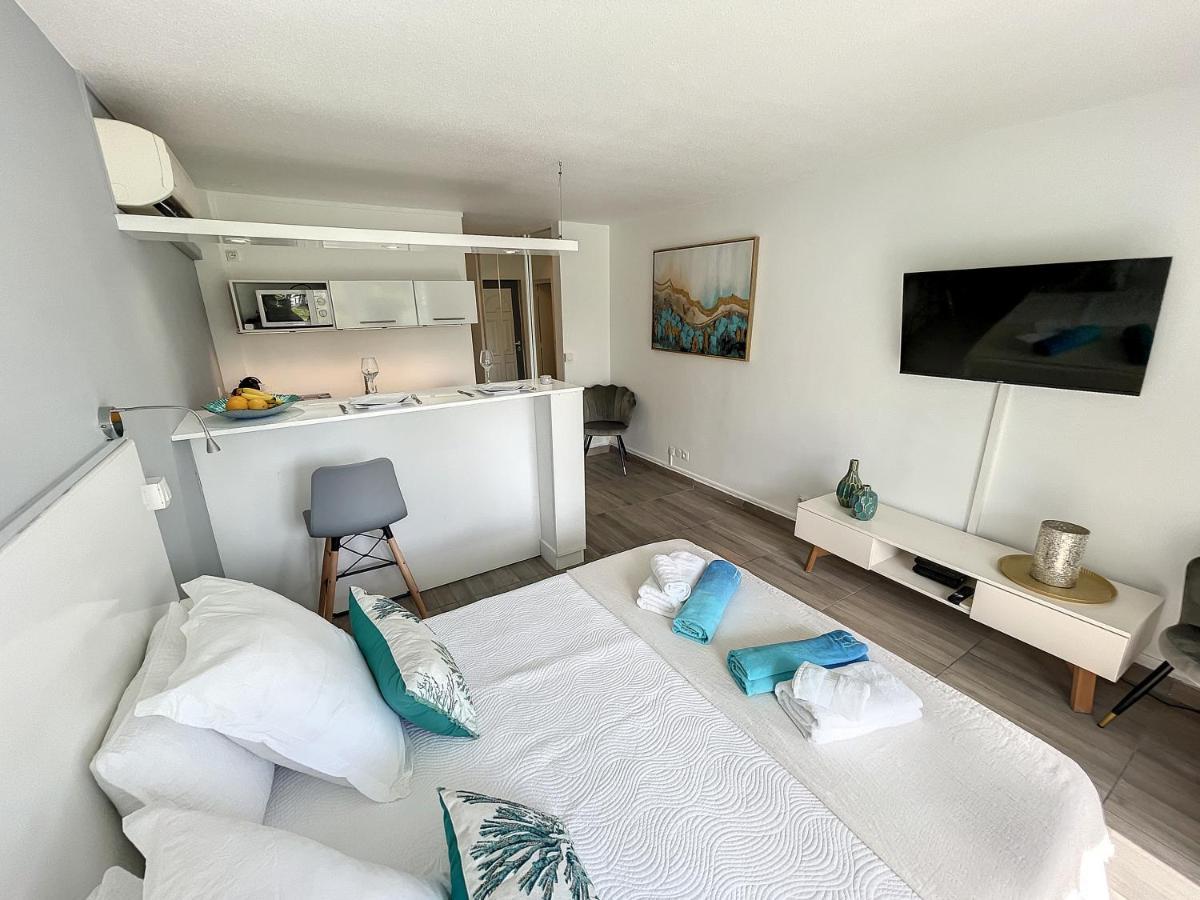 Blue Paradise Studio Avec Acces Privatif Plage Ле-Гозьє Екстер'єр фото